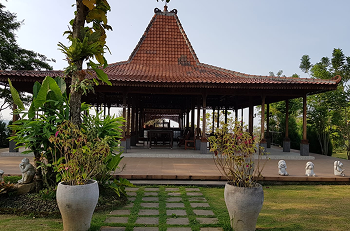 Brosur Resort